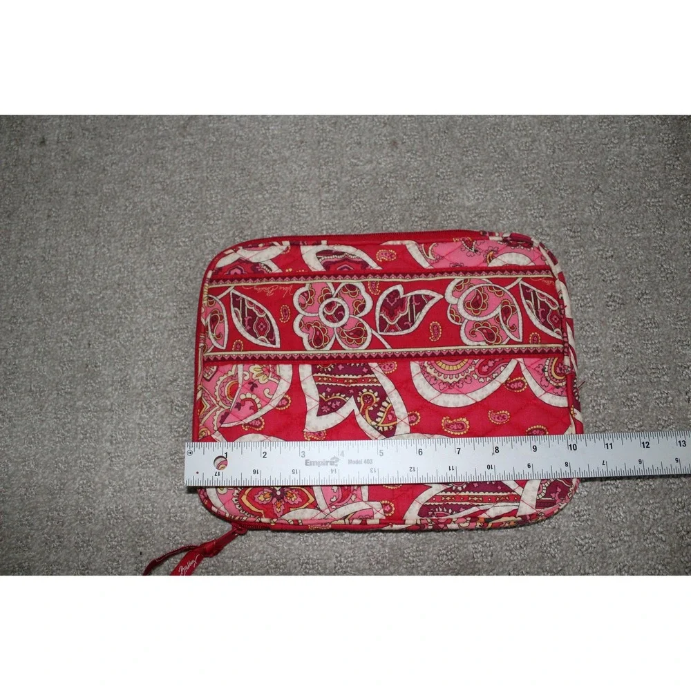 Vera Bradley Rosie Posies Tablet e-Reader Pouch Retired 2012 Red Floral Paisley‎